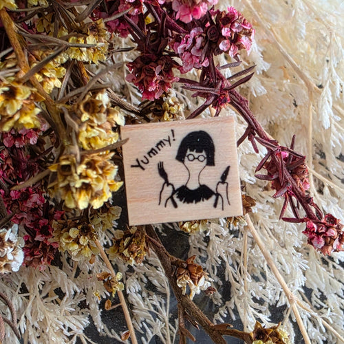 MA7stamp Rubber Stamp Fumiko - Yummy