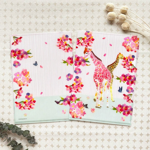 COMO A5 Clear File - Sakura Giraffe