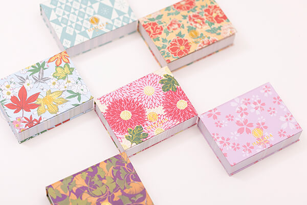 Haibara Block Memo - Cherry Blossoms in Full Bloom