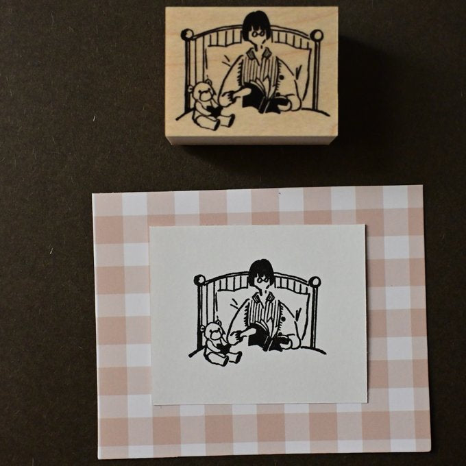 MA7stamp Rubber Stamp Fumiko - Reading before bed