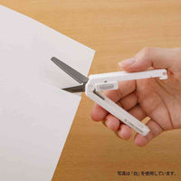 Midori XS Compact Scissors – Black view 6