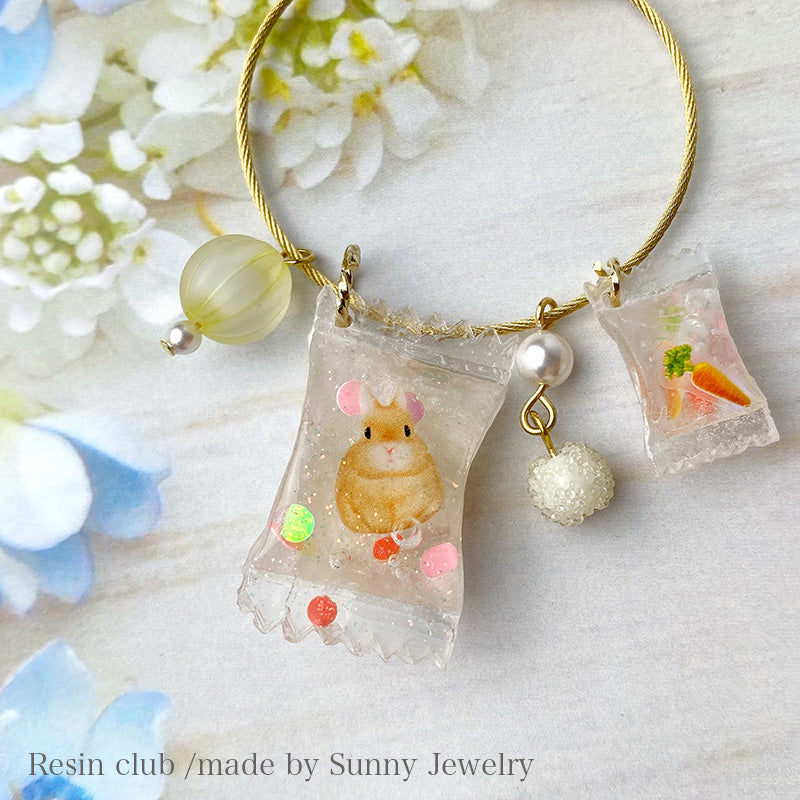 Resin Club Double-Sided UV Resin Sticker - Fluffy Rabbit