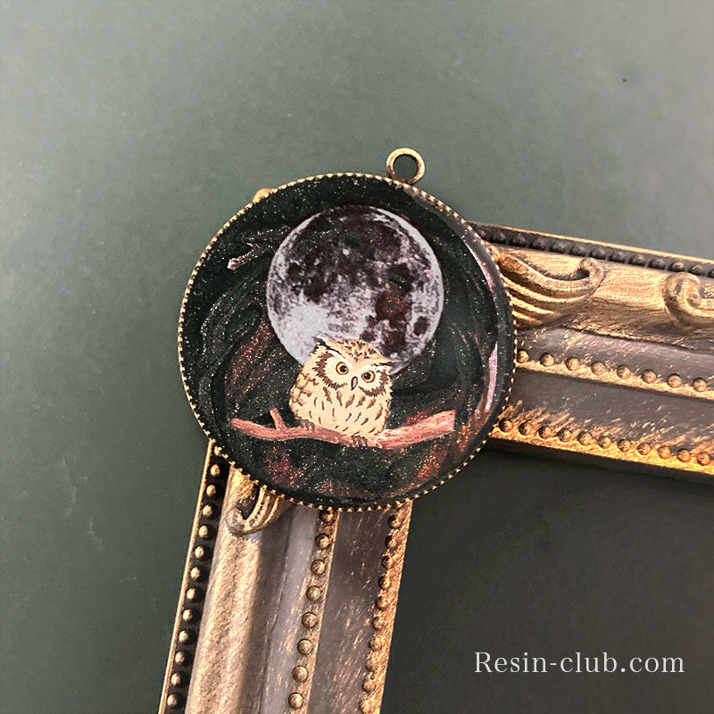 Resin Club Double-Sided UV Resin Sticker - Owl